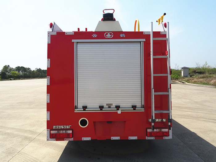 3.5噸東風(fēng)大多利卡泡沫消防車